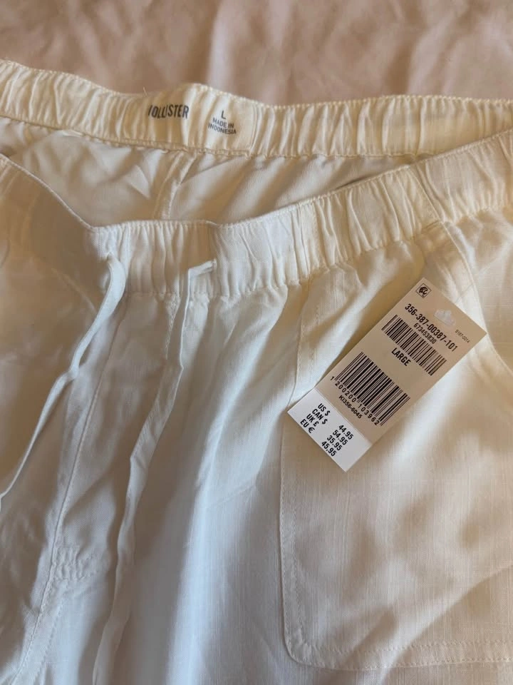 Brand new Hollister white pants size L - photo 4