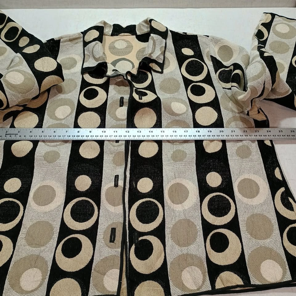 Winding River 1XL Open Front Jacket – Black Beige Circle Print - photo 5