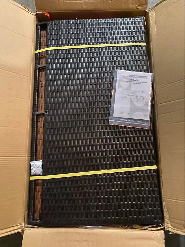 4-piece patio set - New in box - photo 3