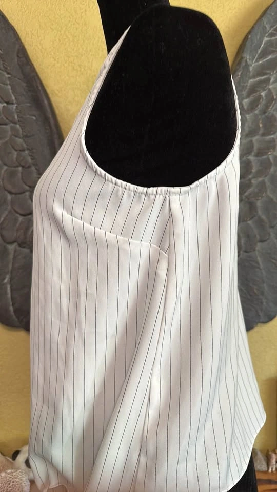 Pentag one striped knot Front Tank Top - photo 4