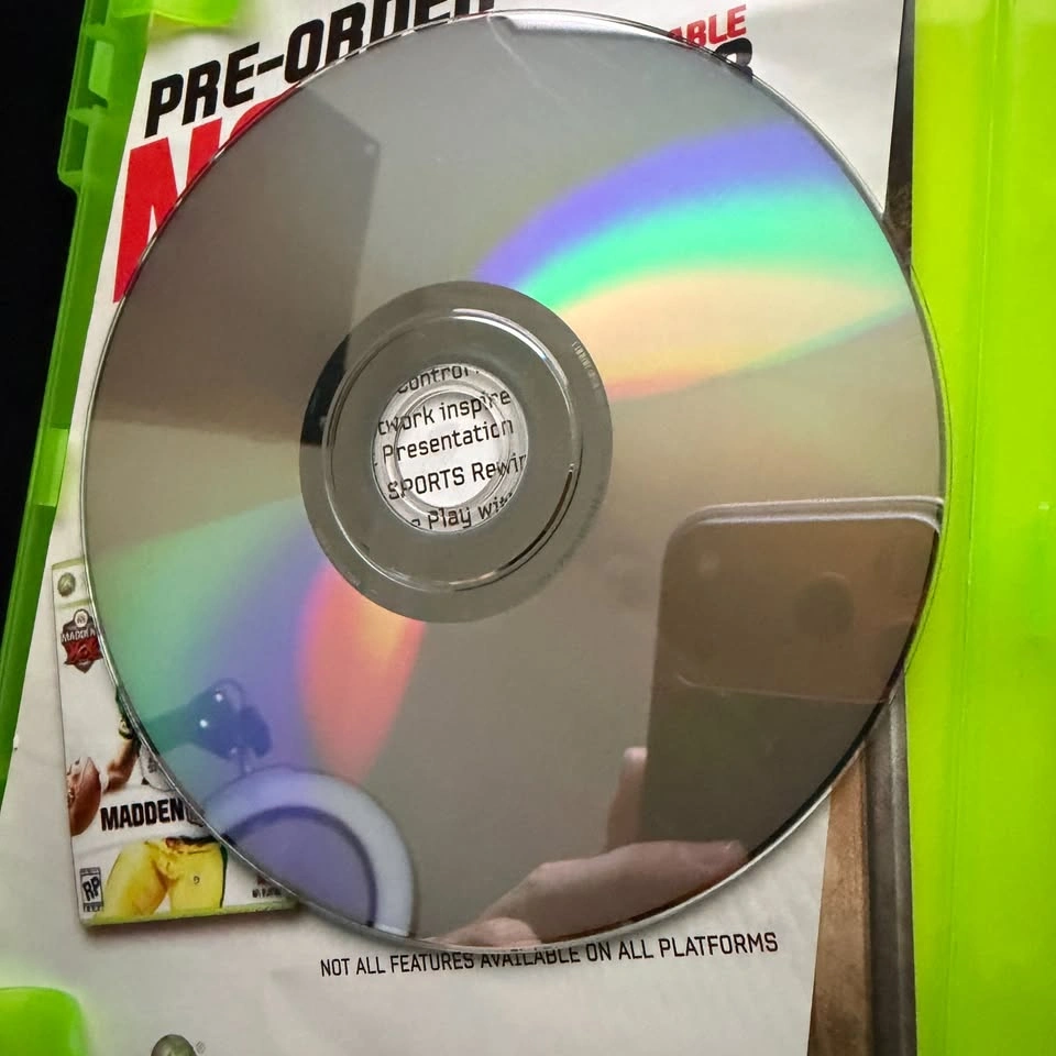 Call of Duty 3 Gold Edition (Xbox 360) CIB - photo 3