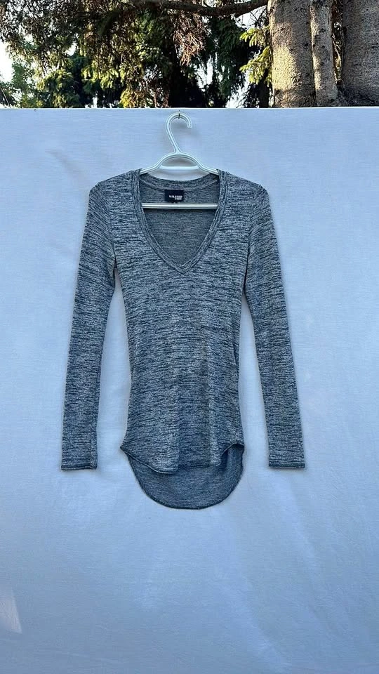 Wilfred Free Longsleeve Cocktail Dress With open Back