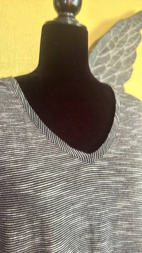 J Jill Striped 3/4 sleeve Shirt - photo 3