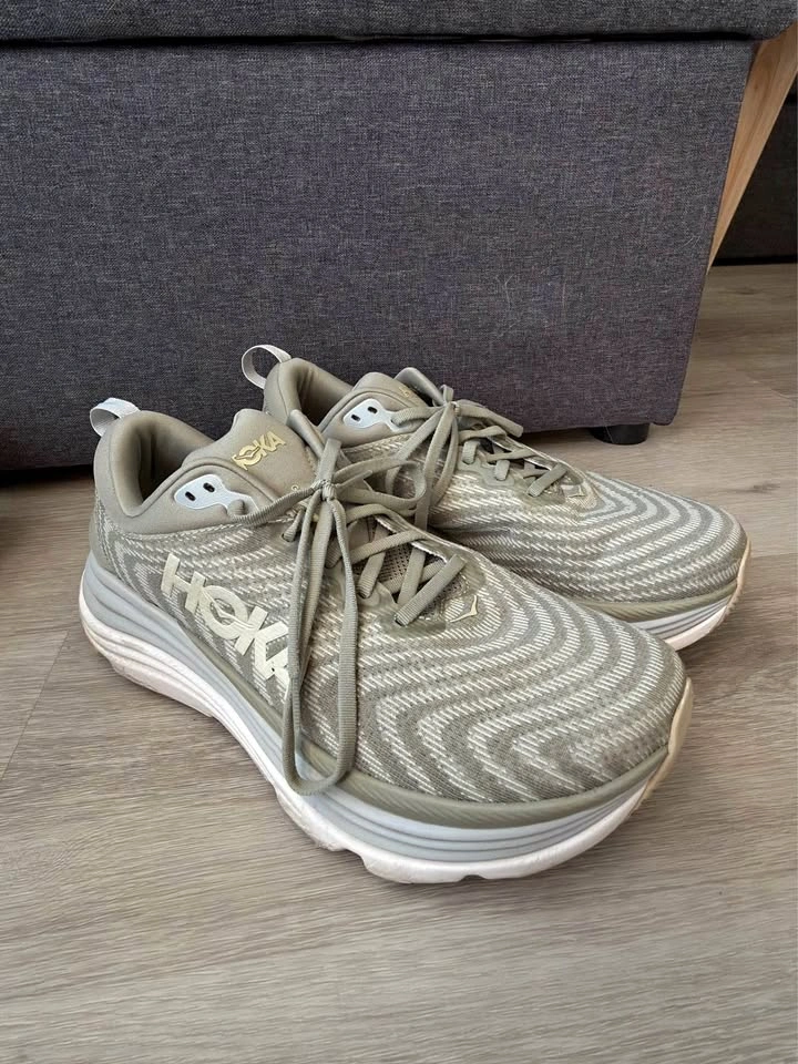 Hoka Gaviota 5 men's size 10