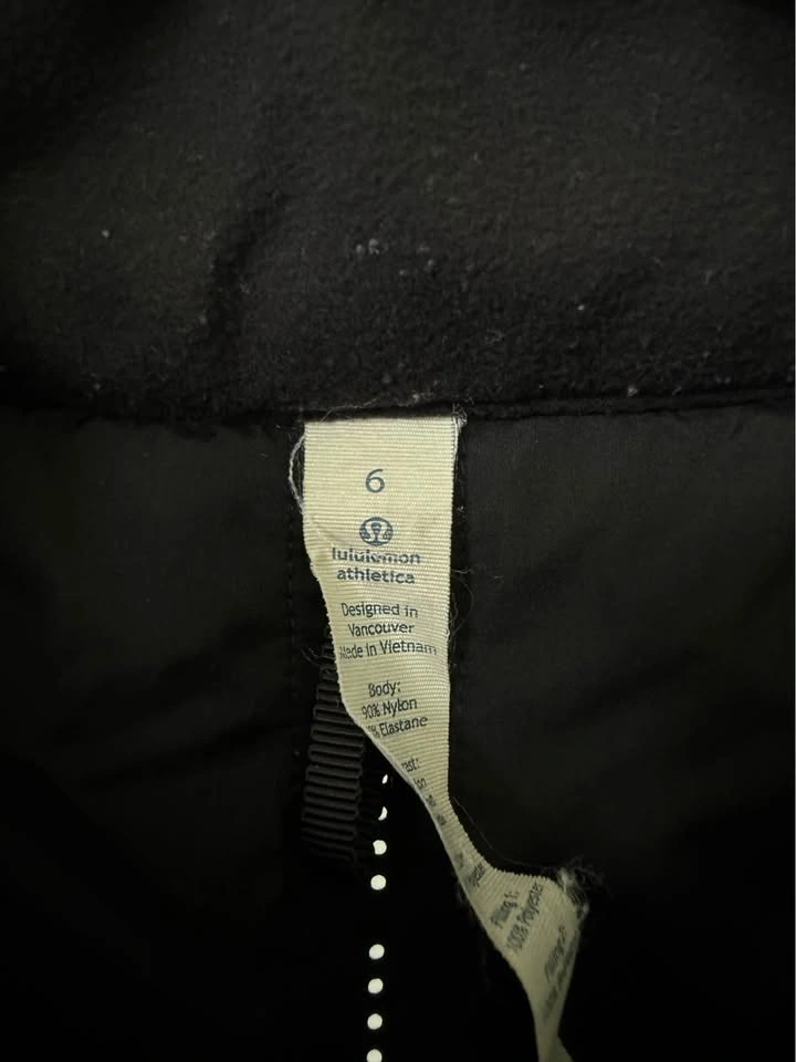 Lululemon Vest - photo 2