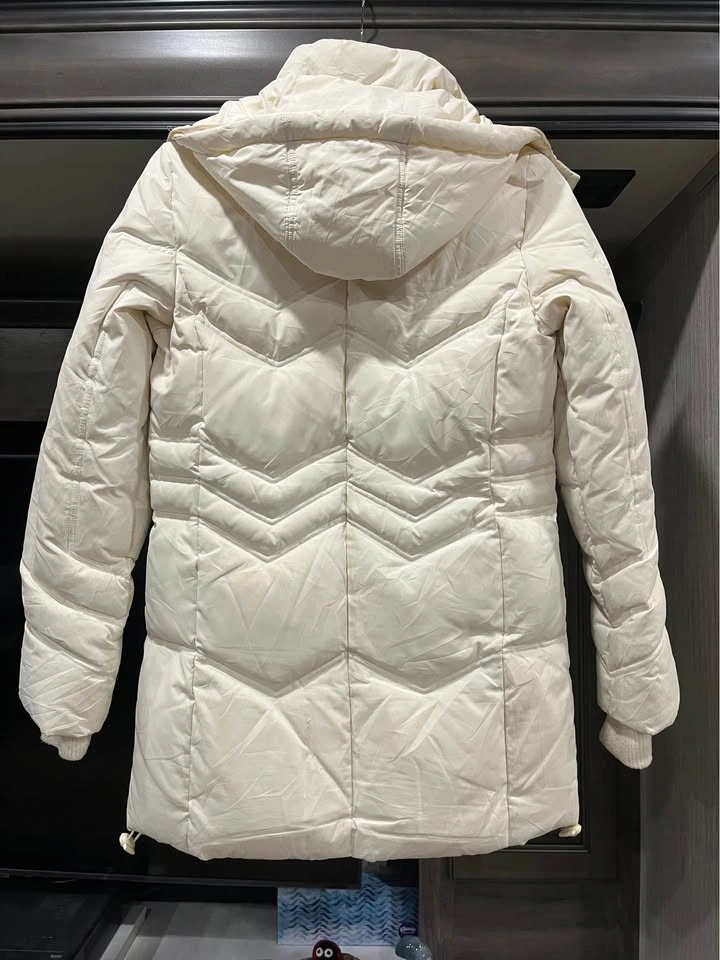 Hooded white down jacket - photo 2