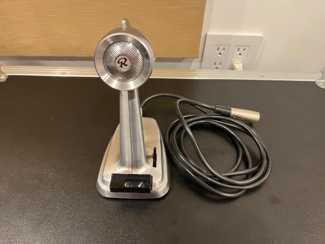 Rauland-Borg 1260-1261 Microphone