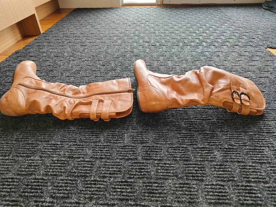 Taxi Elite Leather Tall Winter Boots Size EUR 38 (US 8) - photo 3