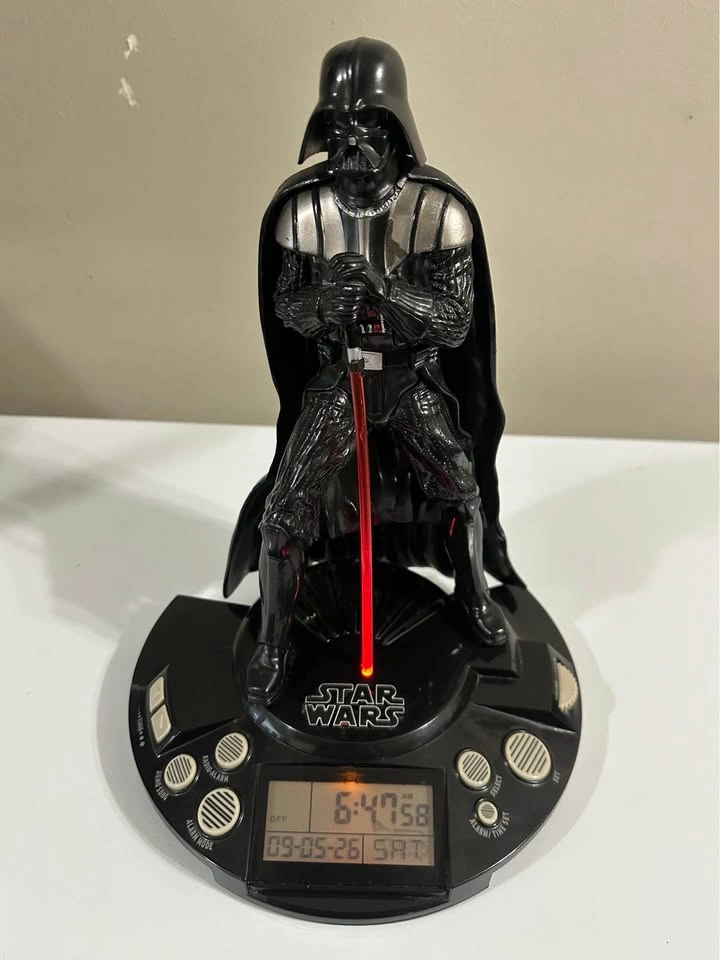 Star Wars Darth Vader Alarm Clock Radio – Light-Up Lightsaber - photo 3