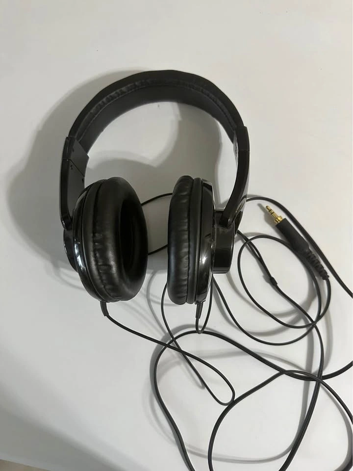 Shure SRH240A Professional Headphones