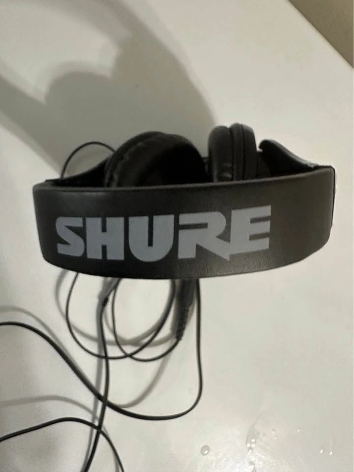 Shure SRH240A Professional Headphones - photo 3