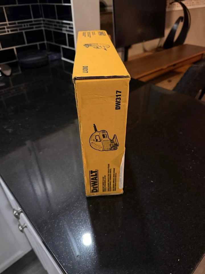 8’ Corded DeWALT Jigsaw Tool - photo 3