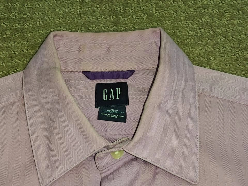 Men's Gap Button-Up Dress Shirt - Fitted Fit - Medium - photo 4
