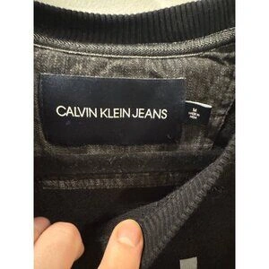 Calvin Klein Jeans Men's Medium Black Logo Crewneck Sweatshirt - photo 4