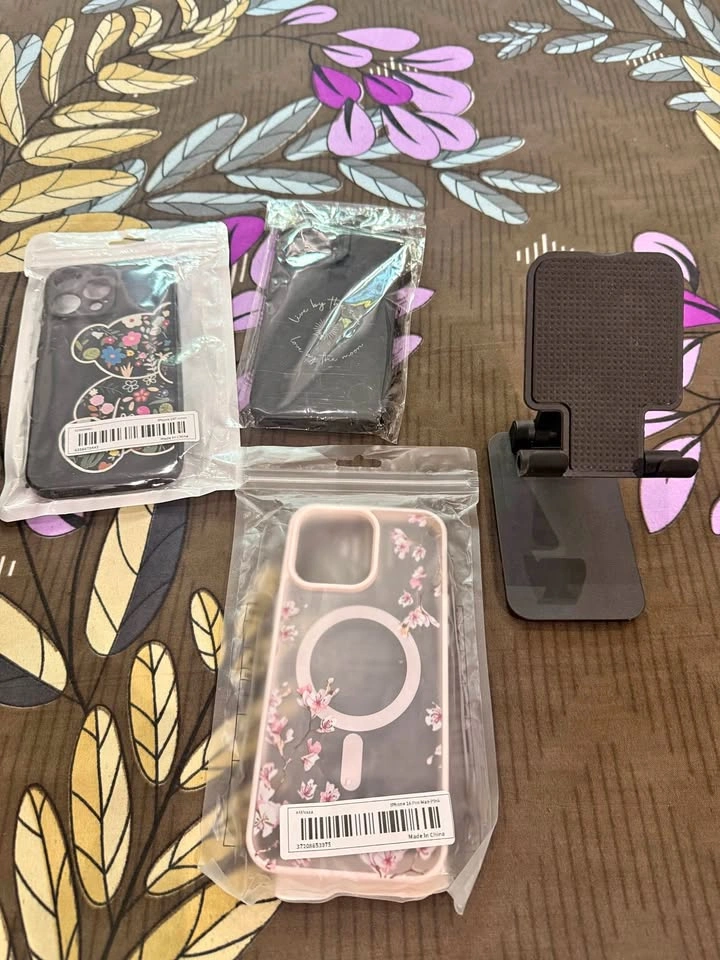 New iPhone 14 Pro Max and 16 Pro Max Cases with Phone Stand