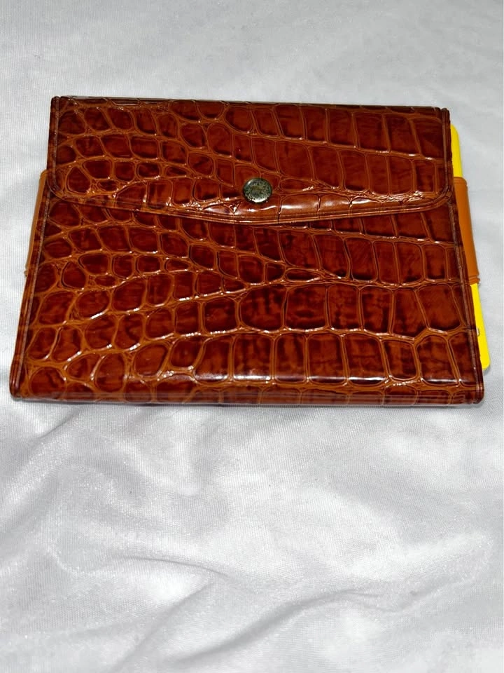 Vintage Croc-Embossed Faux Leather Deck Case / Wallet