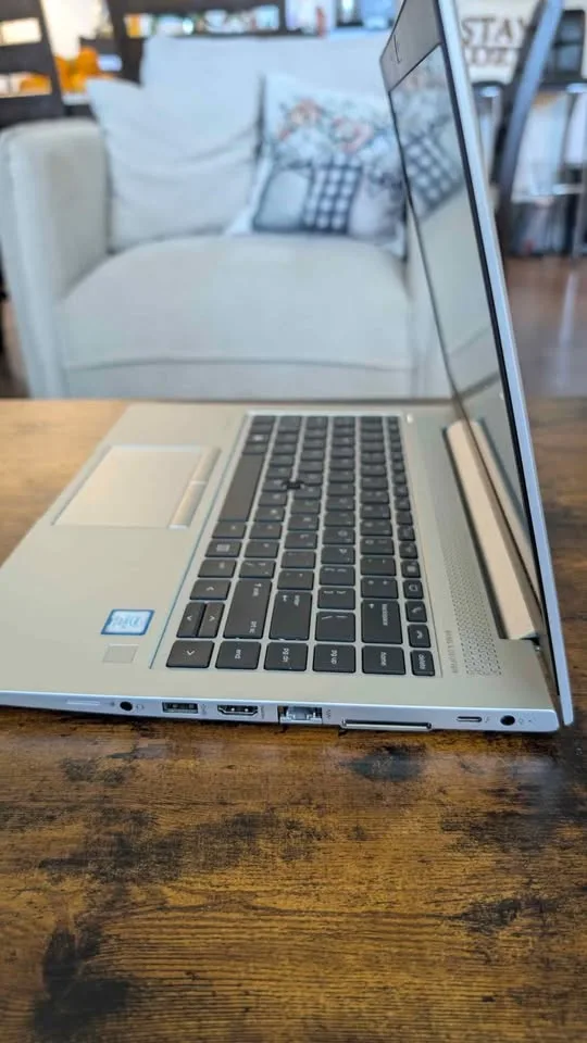 HP Laptop - like new image indicator(3)