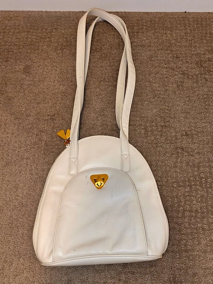 Women High Fashion Canada White Leather Shoulder Bag Purse