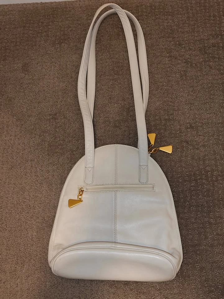 Women High Fashion Canada White Leather Shoulder Bag Purse - photo 3