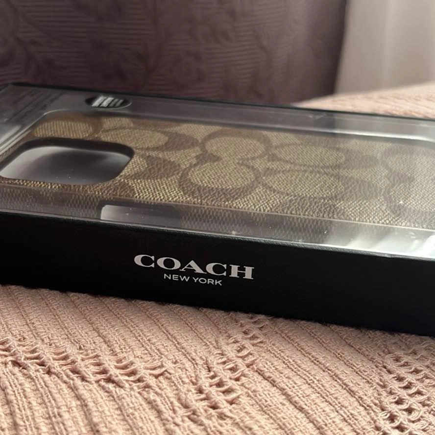 Coach Phone Case - IPhone 13 Pro / Magsafe Charging Compatible - photo 3