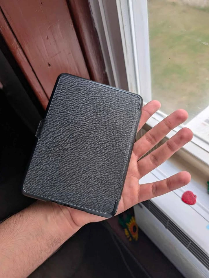 Amazon Kindle Paperwhite 2024 12th Generation 7 inch 16GB - photo 3