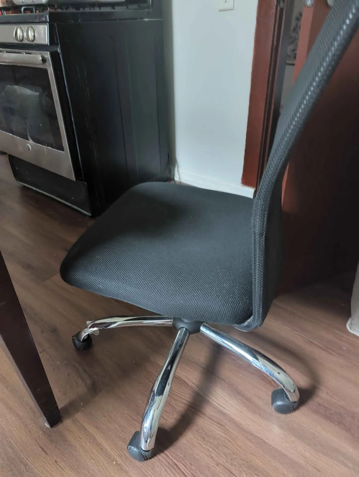 chair - photo 2