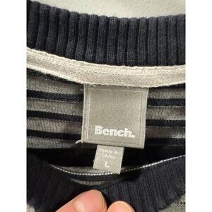 Bench Men's Large Gray Striped Crewneck Knit Sweater - photo 3