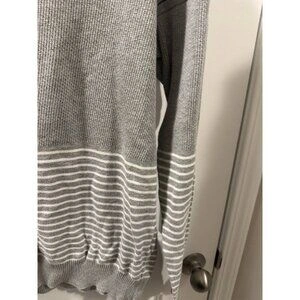 Bench Men's Large Gray Striped Crewneck Knit Sweater - photo 4