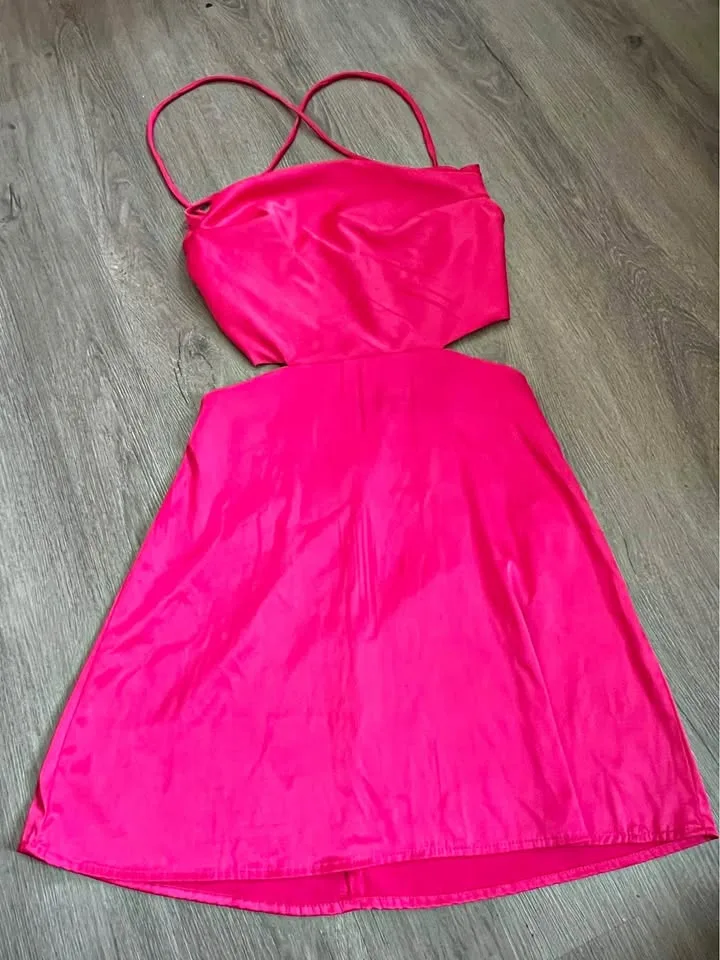 Cut out short pink dress thumbnail