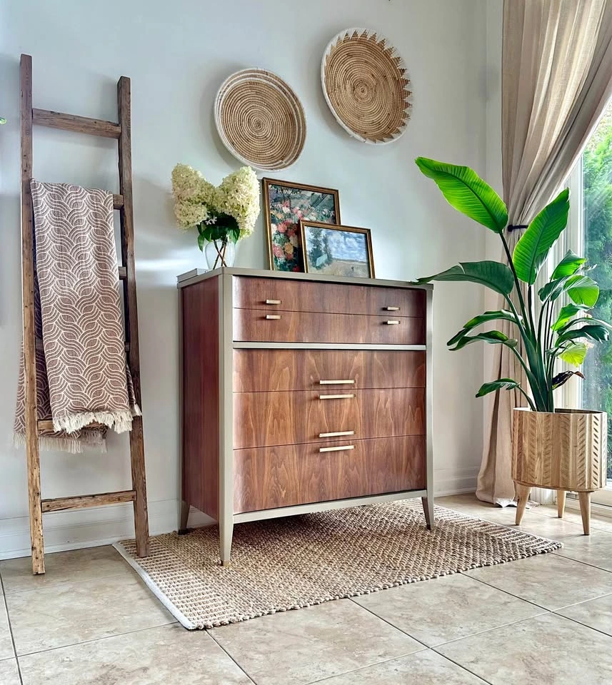Refinished Kroehler Mid-Century Modern 4-Drawer Tallboy