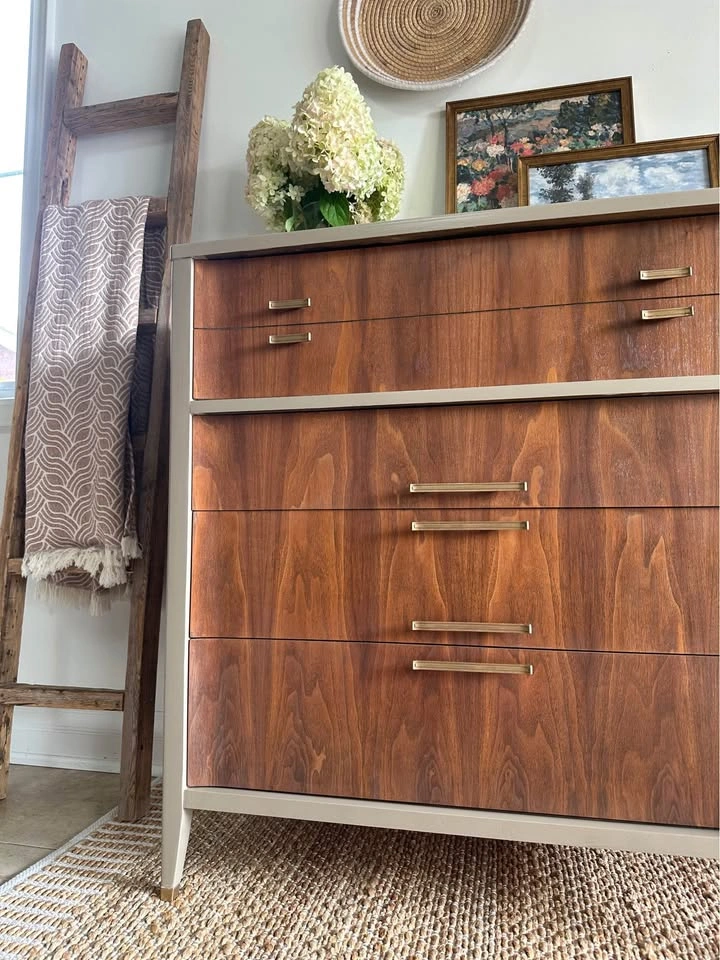 Refinished Kroehler Mid-Century Modern 4-Drawer Tallboy - photo 2