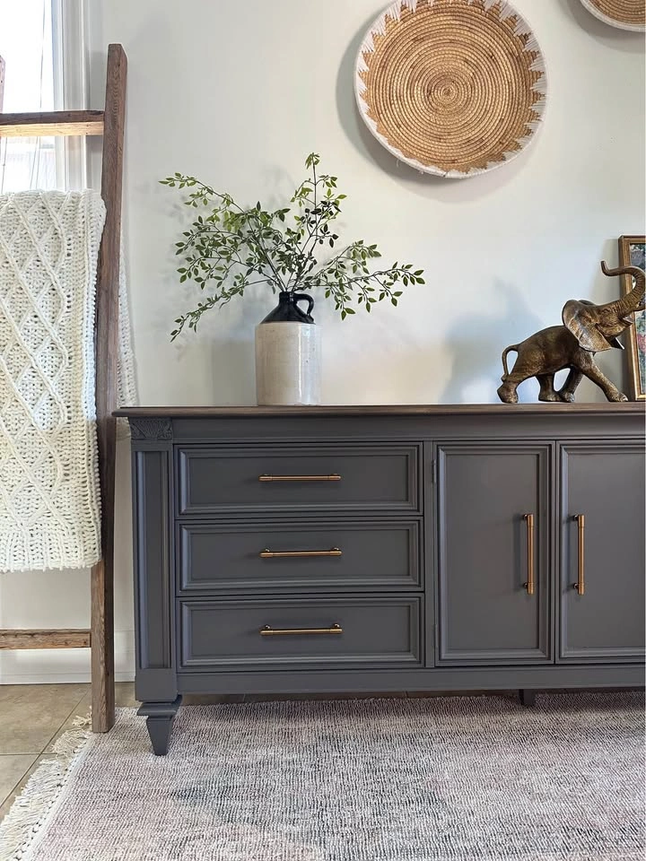 Vintage 9-Drawer Dresser/Credenza | Solid Wood | Restored - photo 3