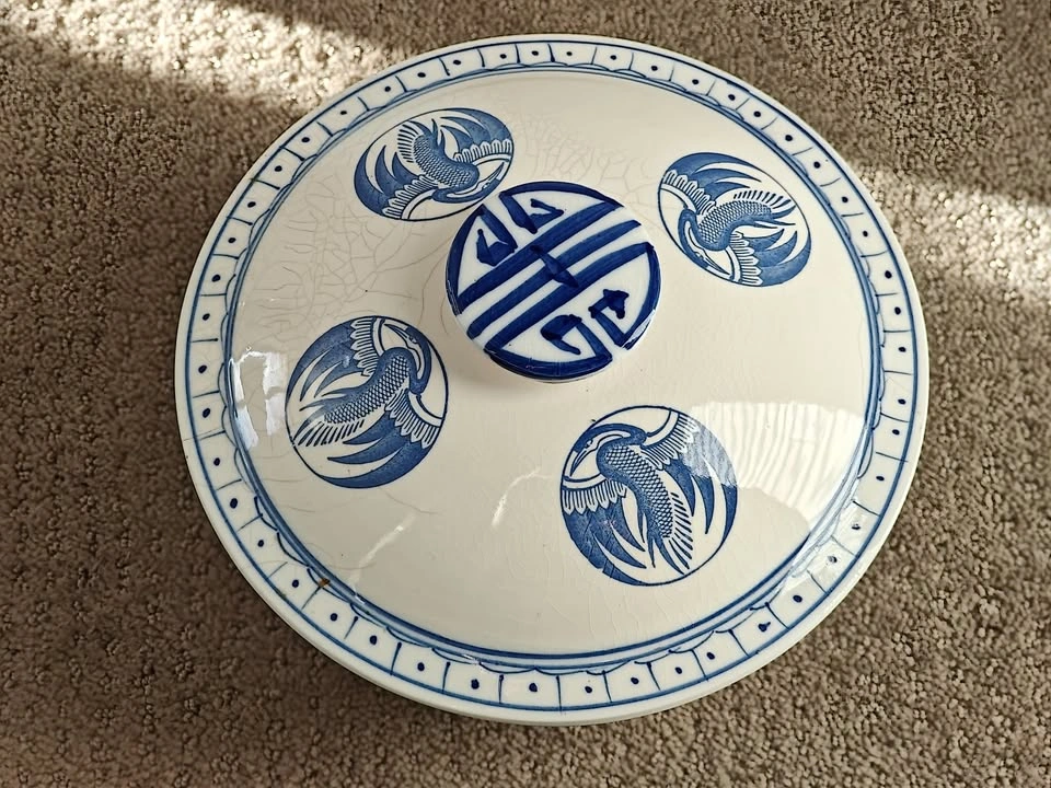 Asian Blue Cranes - Vintage Chinese Pottery Rice Serving Bowl - photo 2