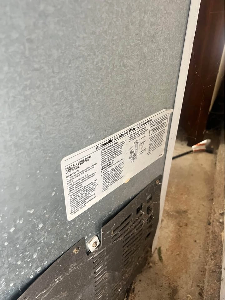 Amana Top-Freezer Refrigerator - photo 5