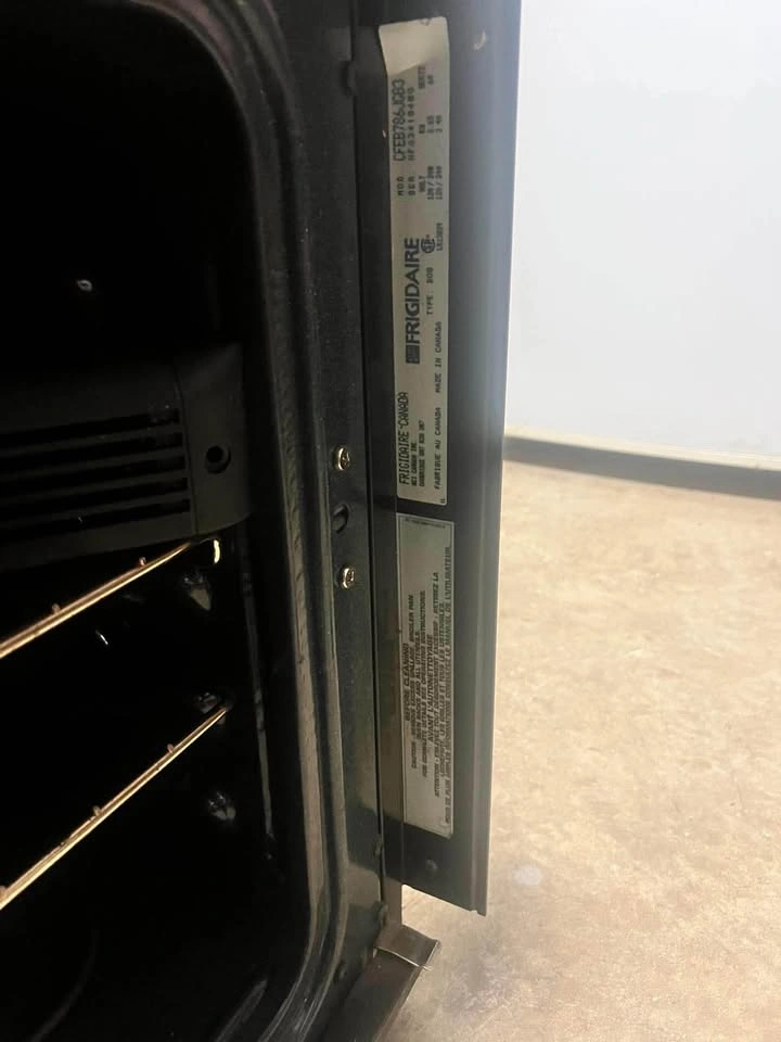 Frigidaire Gallery Wall Oven - photo 5