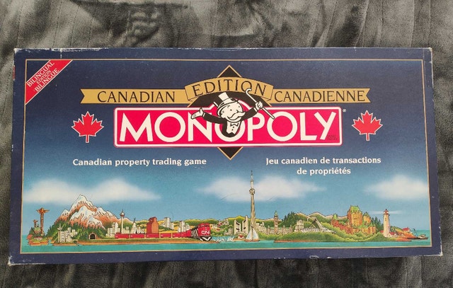 Hasbro Monopoly Canadian Edition