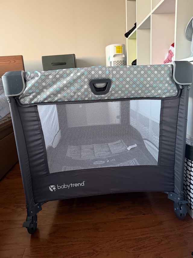 BabyTrend 4-in-1 Playpen/Crib/Bassinet/Change Table