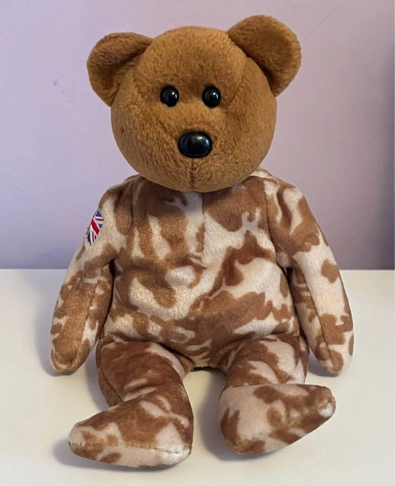 2003 Ty Beanie Baby Hero the Bear (UK Version) - photo 2