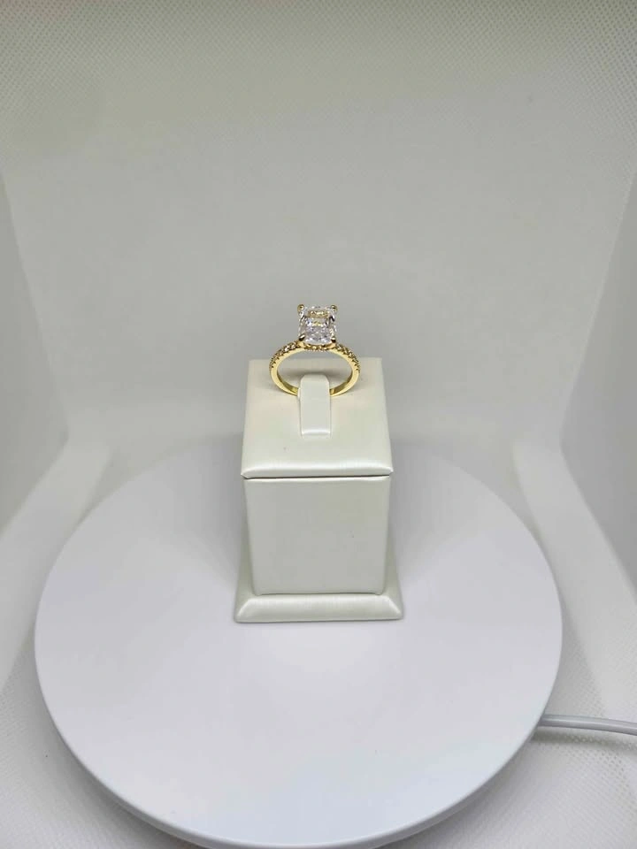 Gold Radiant Cut Engagement Ring with Pavé Band - photo 4
