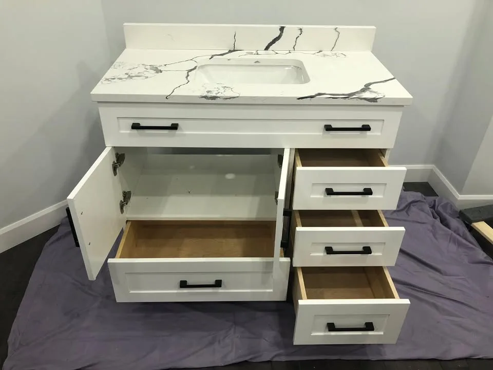 Beautiful Brand-New Custom Bathroom Vanity image indicator(4)