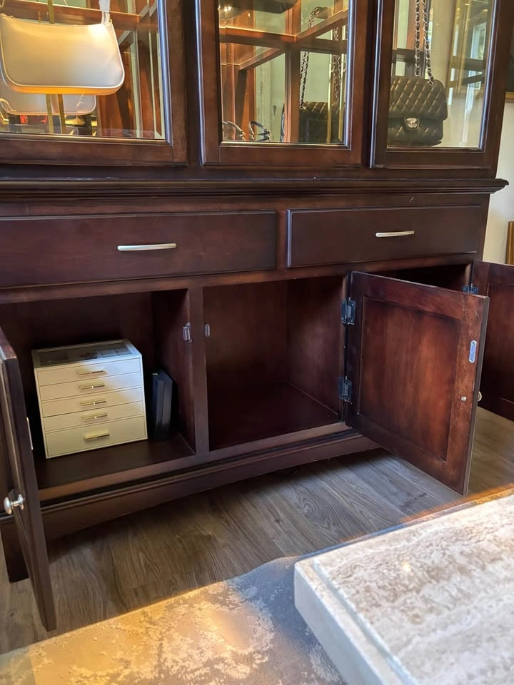 Glass Cabinet - photo 2