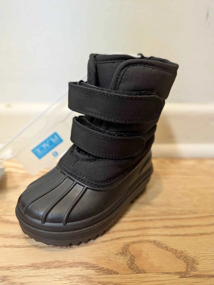 The Children’s Place Toddler Snow Boots – Black – Size 6