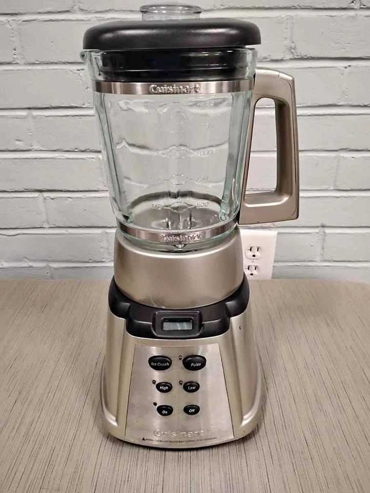Excellent condition Cuisinart Blender