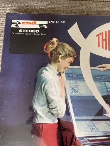 The Chantels - We Are The Chantels VG+/VG+ 1970s Reissue - photo 2