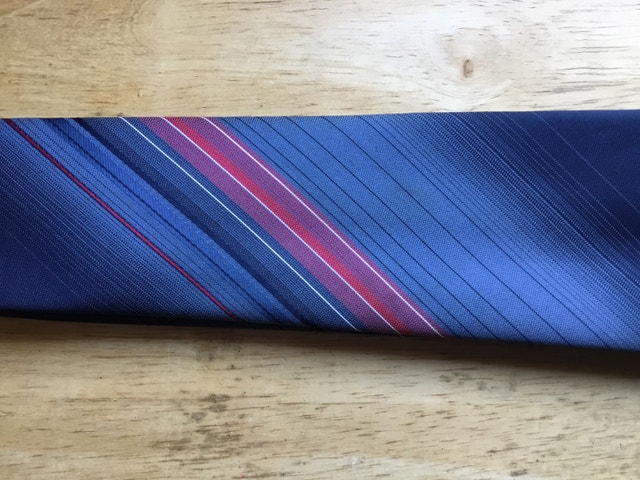 blue and red Gianni Rivera necktie - photo 2