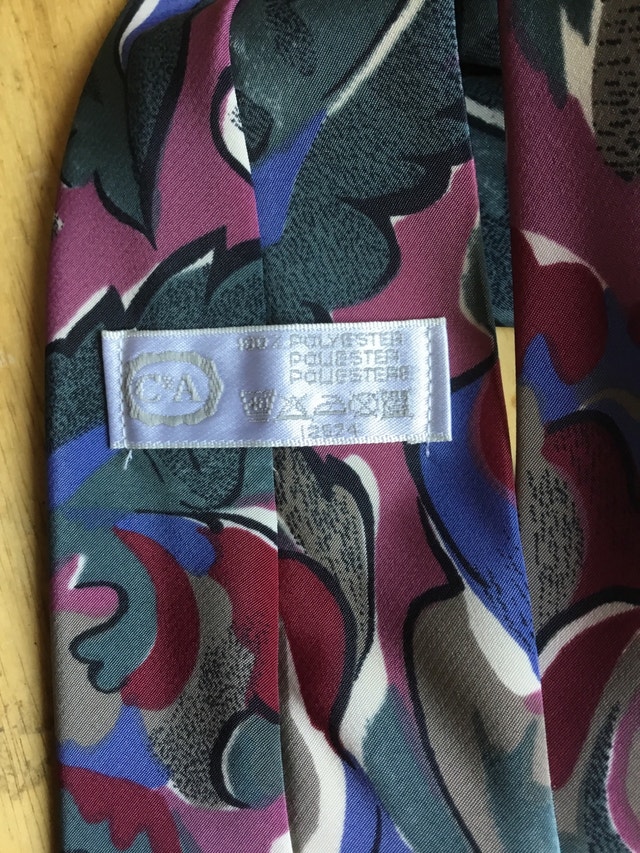 brightly coloured necktie - photo 2