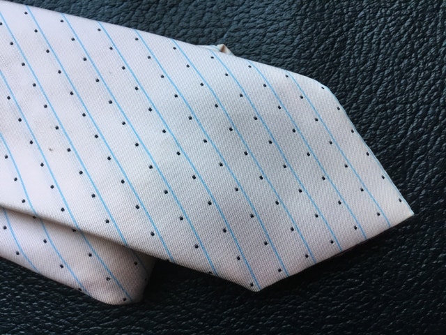 pink necktie - photo 3
