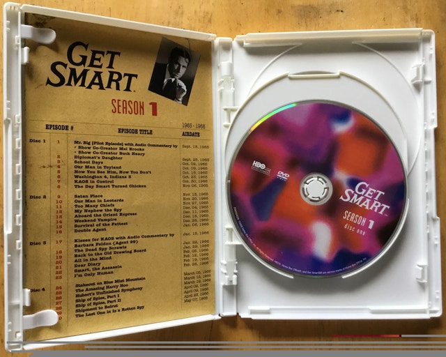 Get Smart season 1 dvd set - photo 3