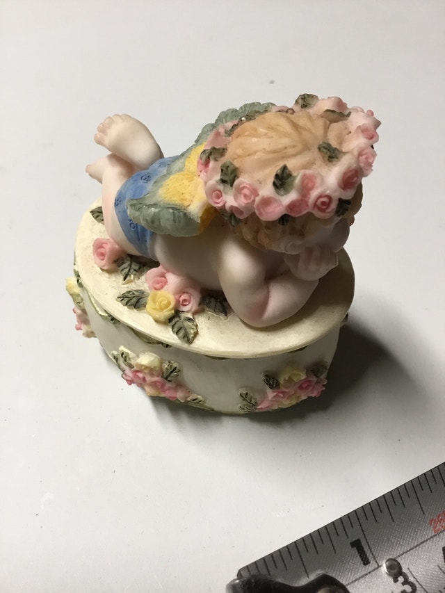 cherub trinket box - photo 5