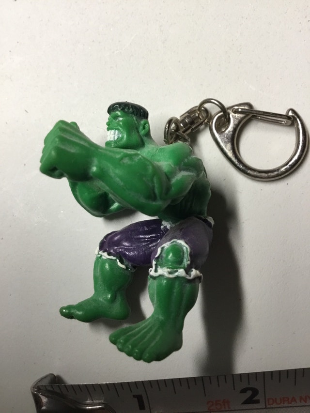 Incredible Hulk keychain - photo 2
